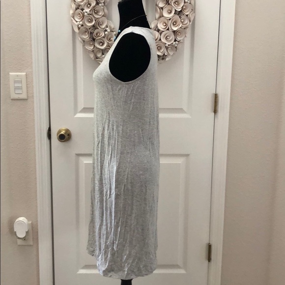 Light Grey Midi vneck asymmetrical dress - Picture 3 of 5